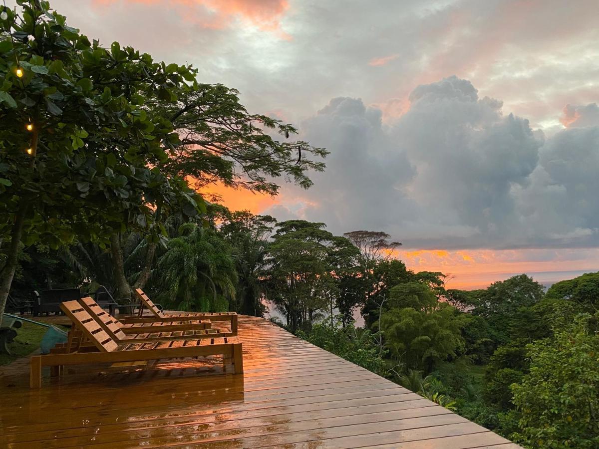 دومينيكال Pacific Edge Eco Lodge المظهر الخارجي الصورة